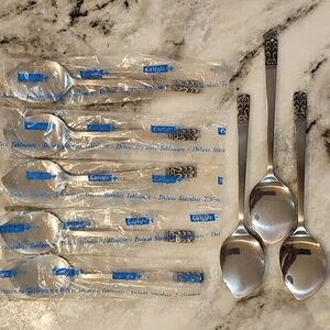 Set of 8 Vintage Carlyle Stainless Steel Jelly Spoons.